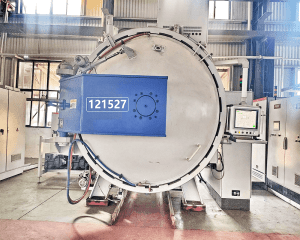 12T Ultra-large vacuum furnace.