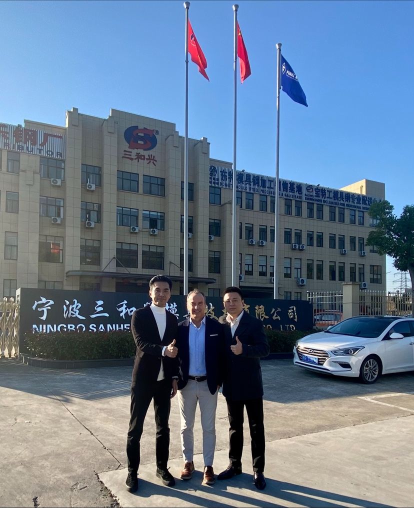 FINKL VISITING for more Future