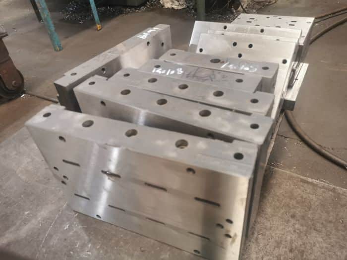 MOLD STEEL